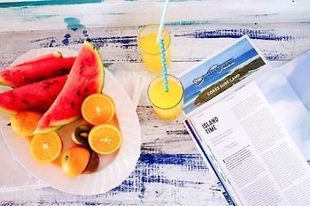 Готель Cokes Surf Camp Тулусдгу Екстер'єр фото