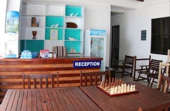 Готель Cokes Surf Camp Тулусдгу Екстер'єр фото